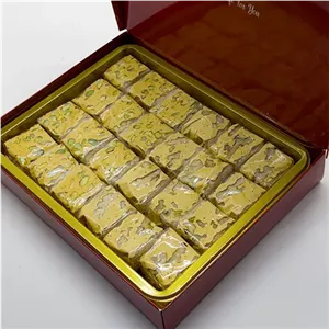 نوقا رژیمی پسته و گردو فوق ویژه کادویی (بدون شکر)