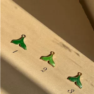 پلاک  دم وال