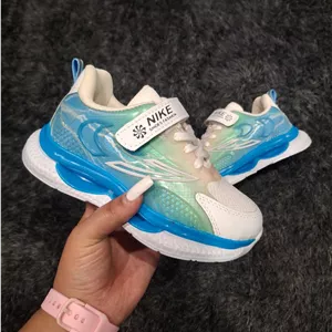 کتونی اسپرت نایک بچگانه مدل نایک Nike- چسبی و بندی