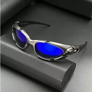 عینک (A) اوکلی ترویس کد ۲۵۸۱۶ Oakley