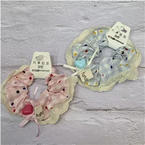 اسکرانچی پارچه ای چهار خونه  - آبی