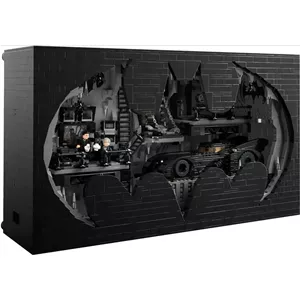 لگو ساختنی غار بتمن batcave shadow box کد 9903 تعداد قطعات 3981