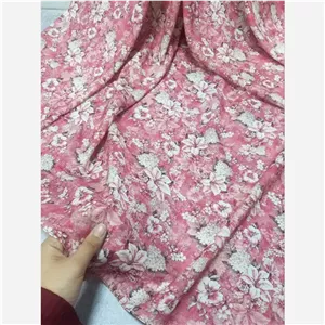 روسری نخ کاستوم طرح نسترن سایز 140 شیک و پوش