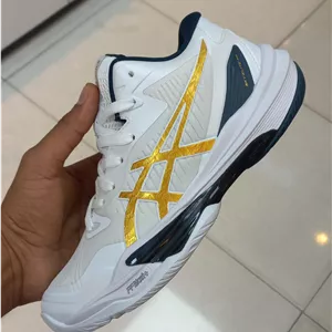 کتونی والیبالی Asics Sky Elite FF – رویه تنفسی و زیره فوق‌نرم FF Blast کیفیت مستر کوالیتی