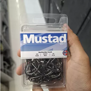 قلاب ماهیگیری موستاد Mustad سرکج پشت خار دار 5