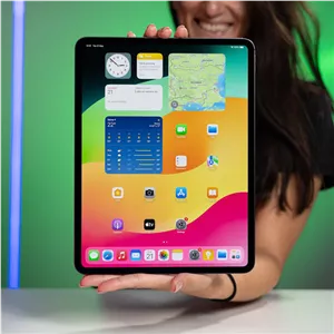 تبلت اپل iPad PRO ظرفیت ۵۱۲ گیگابایت رم ۱۲ گیگابایت