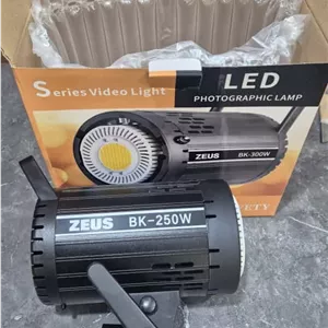 ویدیو لایت نور ثابت bk-250w zeus video light