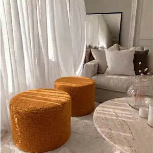 پاف مدل استوانه ای جنس پارچه تدی