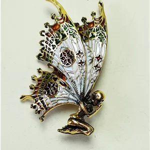 گل سینه فرشته