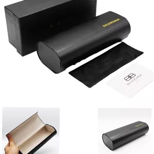 پک اورجینال و کامل عینک بالنسیاگا (Balenciaga Luxury Case Set) ‌