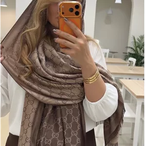 شال مارک گوچی کرم نسکافه ای
