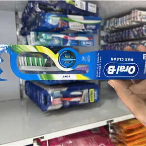 مسواک اورال-بی (Oral-B) مدل مکس کلین - الیاف نرم با نشانگر تعویض هوشمند و پاک‌کننده برتر 