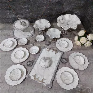 ظروف پذیرایی رزینی سفید نقره ای طرح سنگ