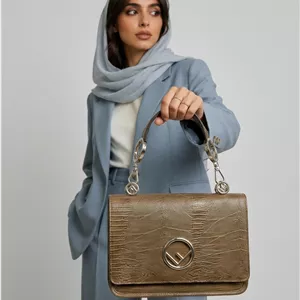 کیف چرم زنانه استایل فندی
