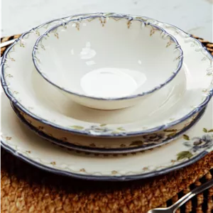 سرویس چینی 6 نفره 24 پارچه
