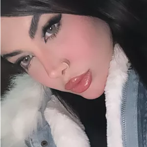 رژلب،رژلب طبیعی،رژلب و نرمکننده لب ارگانیک دنیا بیوتی