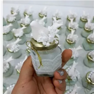 گیفت عروسی مرغ آمین