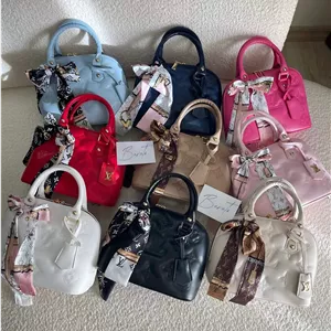 کیف اسپرت دخترانه مدل ال وی داغی کد ۲۳۳۰