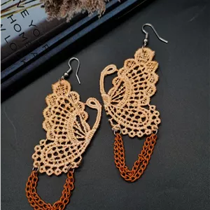 گوشواره آویز پروانه گیپوری نارنجی روشن