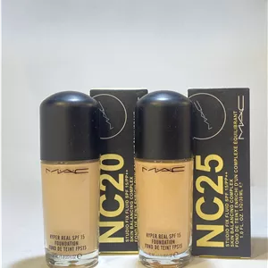 کرم پودر شیشه ای مک MAC NC