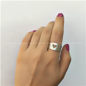 انگشتر نقره قلب پهن 