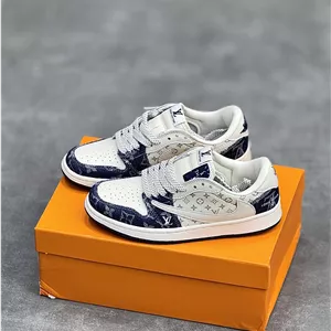 تراويس لويي ويتون كرم ابیNIKE TRAVIS SCOTT LV