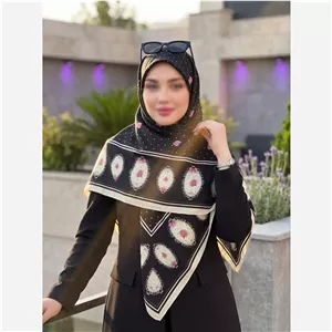 روسری نخی قواره بزرگ 140 ایستایی کامل گل سفید مشکی لطیف