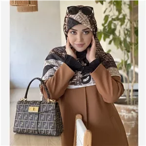 روسری نخ کاستوم قواره 140 طرح فندی رنگ کرم مشکی قهوه ای