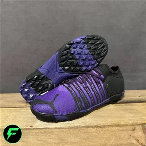 کفش استوک ریز چمن مصنوعی پوما فیوچر (بنفش)