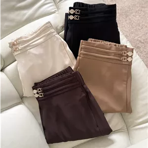 شلوار پارچه ای کرپ ریزش دار در چهار رنگ