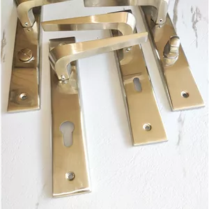 دستگیره پلاک کروم درب مدل TR500