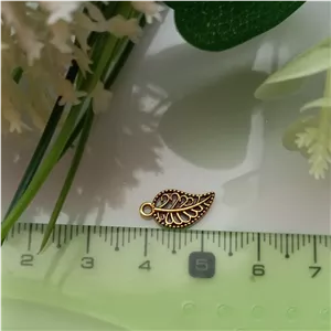 برگ توری طلایی (فروش بصورت بسته های 10گرمی)