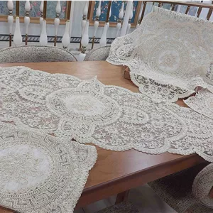 رومیزی دانتل مخمل الیزه ترک ۵ تکه مدل ورساچه