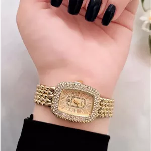 ساعت تک زنانه نگین دار
