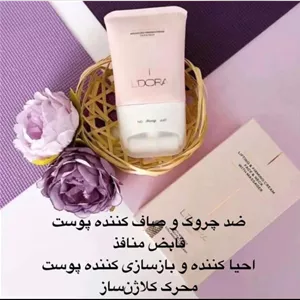 کرم لیفتینگ ماساژور دار و جوان ساز لدورا 100 میلی لیتر