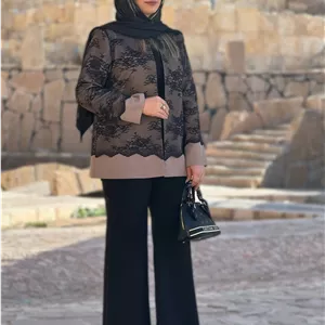 کت زنانه مجلسی جنس دانتل فرانسه و کرپ گرم بالا تک رنگ