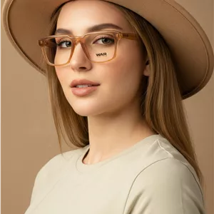عینک طبی زنانه war فریم مات کد ۱۰۷