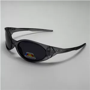 عینک آفتابی پلاریزه اوکلی مدل Oakley Eye Jacket Redux بیضی طوسی