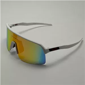 عینک آفتابی اسپرت اوکلی OAKLEY مدل SUTRO فریم سفید عدسی آتیشی