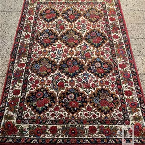 فرش دستباف پرده بختیاری (نقشه خشتی کرم)