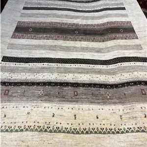 گبه دستباف شش متری شیراز (نقشه چهار متن کرم)