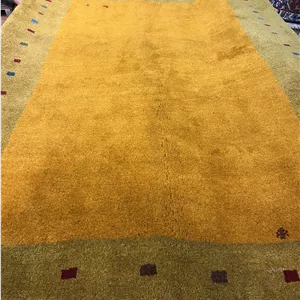 گبه دستباف پرده شیراز (نقشه کف ساده طلایی)