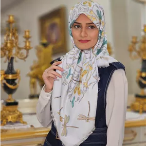 روسری ابریشم ریشه سوزنی آبی روشن