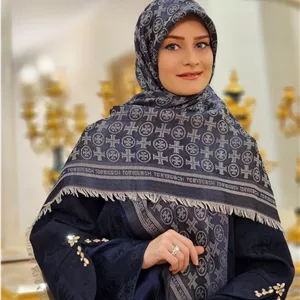 روسری لمه دار رنگ آبی لی سایز ۱۲۰