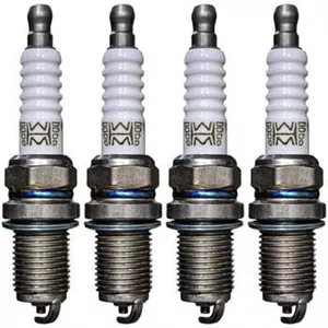 شمع پایه کوتاه  زانتیا 1800 تک پلاتین بسته 4 عددی برند ام دبلیو اچ (MWH)