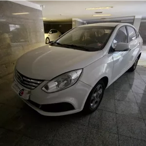 جک J4 اتوماتیک