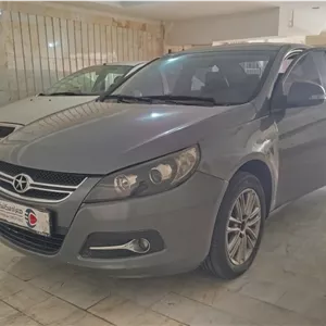 جک J5  اتوماتیک 1800