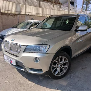 بی ام و X3 28 نیمه فول وارداتی
