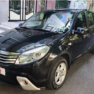 رنو ساندرو اتوماتیک