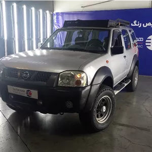 نیسان رونیز دنده ای